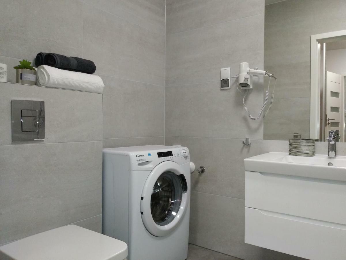 Apartament Z Wellness Nadmorskie Tarasy Kołobrzeg Buitenkant foto
